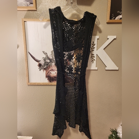 Umgee Black knitted Cardigan Vest size small/medium - Picture 1 of 5